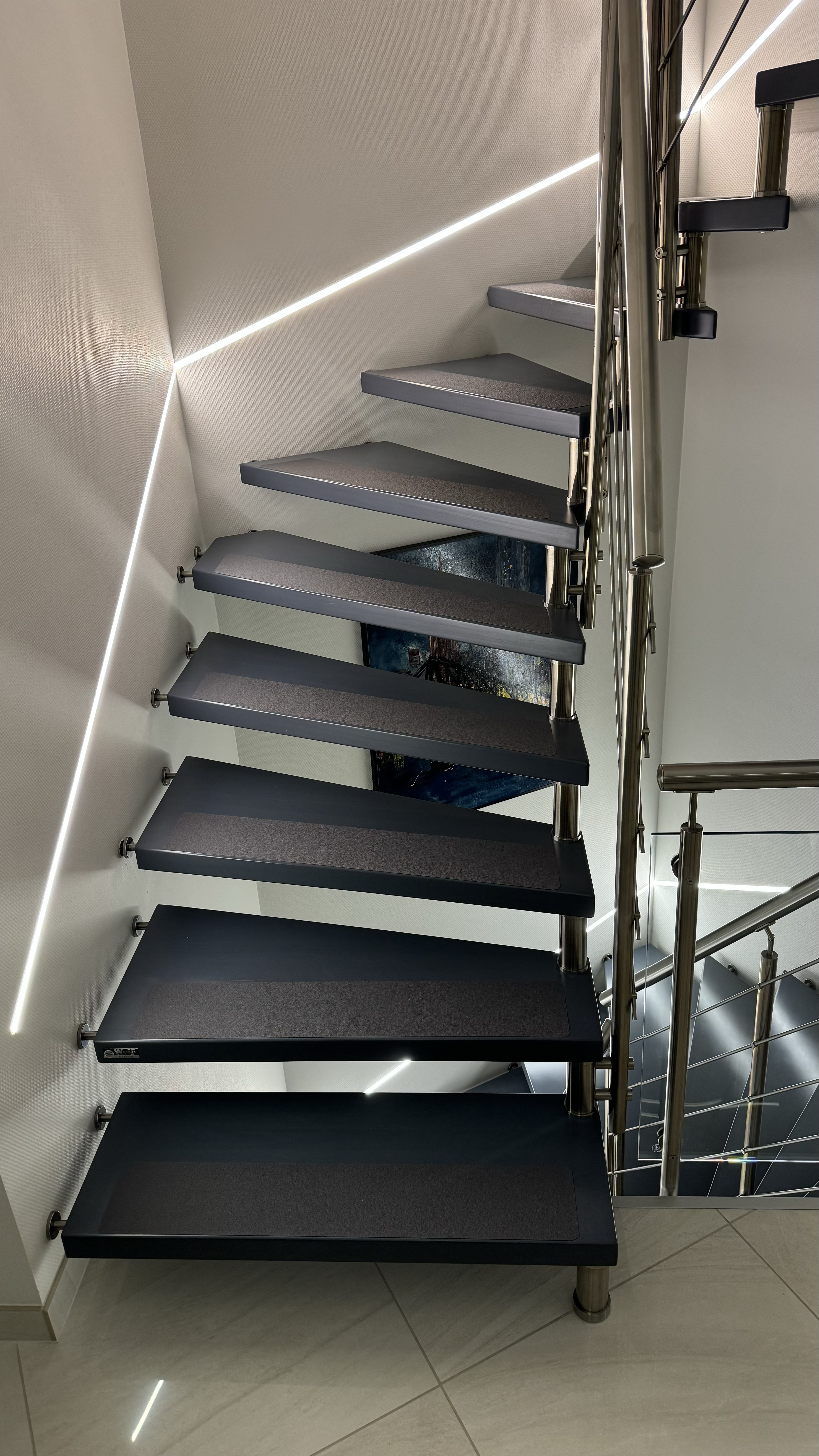Antirutschmatten für Treppen 100mmx600mm selbstklebnd mit R10